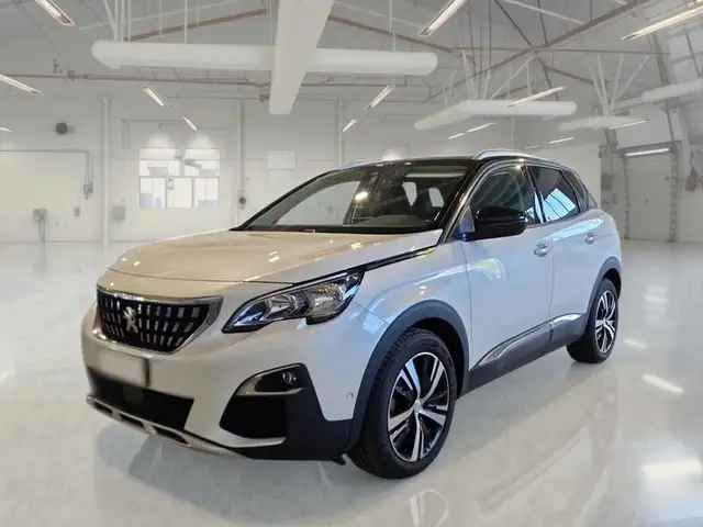 Peugeot 3008 BLUEHDI 130 EAT8 SES ALLURE SUV