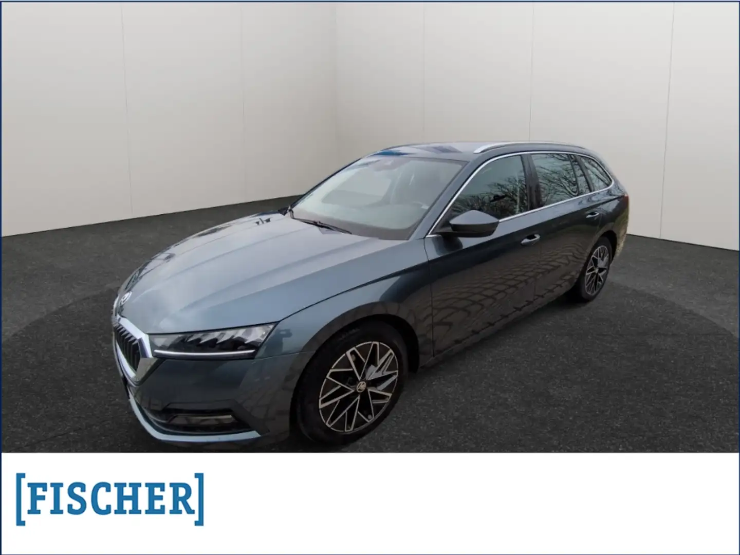 Skoda Octavia Combi 1.0TSI e-TEC DSG Ambition LED Navi Rear View Grau - 1