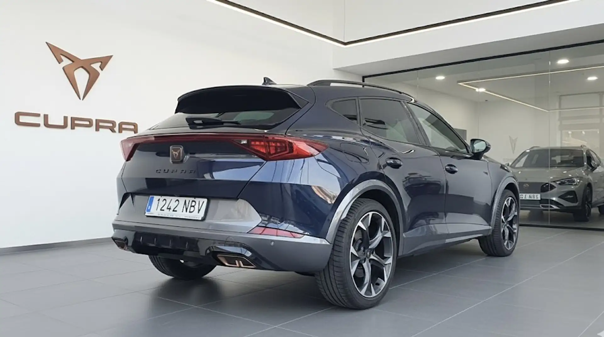 CUPRA Formentor 1.4 e-Hybrid 245 VZ DSG - 2
