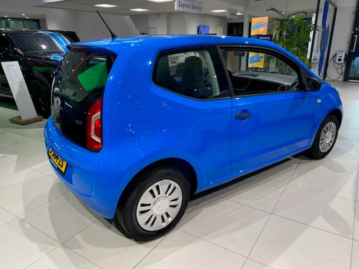 Volkswagen up! 1.0 take BlueMotion | Airco | Blauw - 2