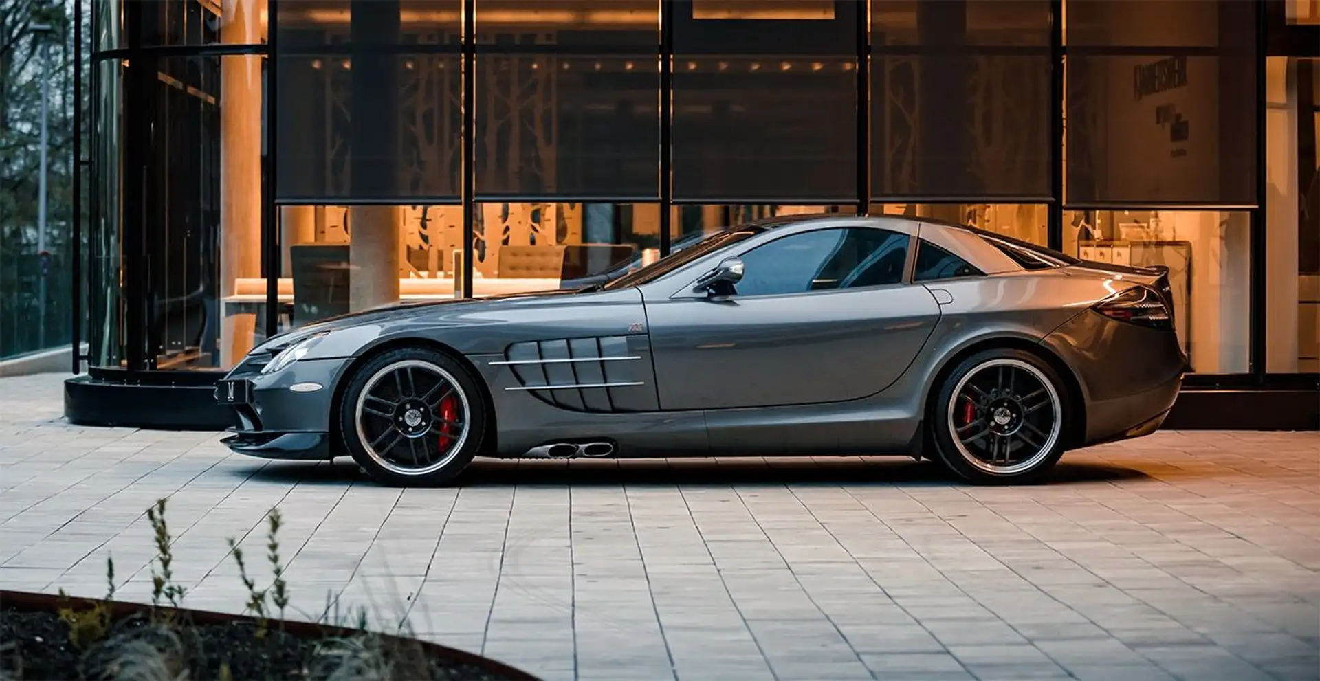 Mercedes-Benz SLR McLaren 722 Coupe *wie neu* Gris - 1