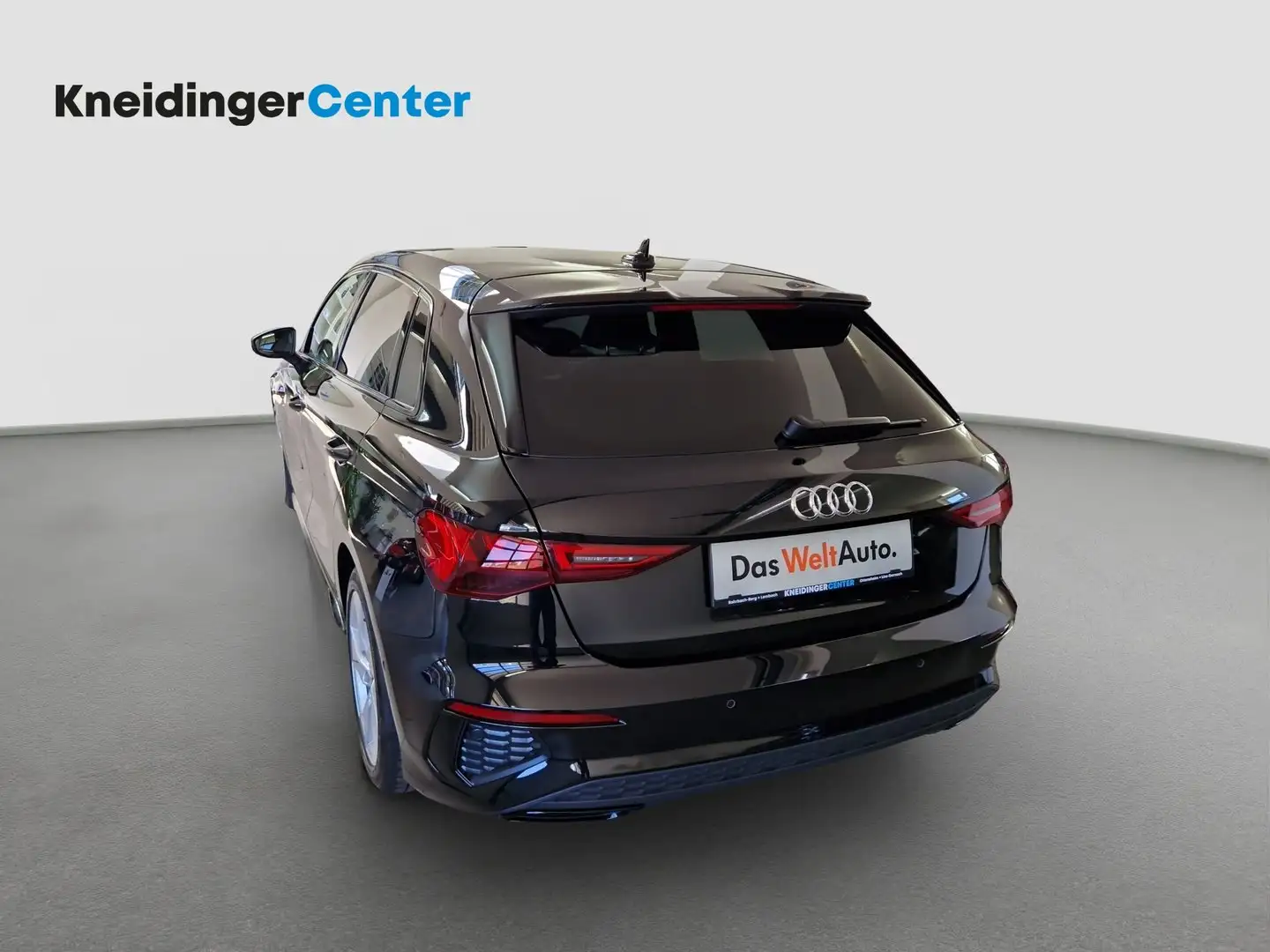 Audi A3 35 TDI S line exterieur Noir - 2