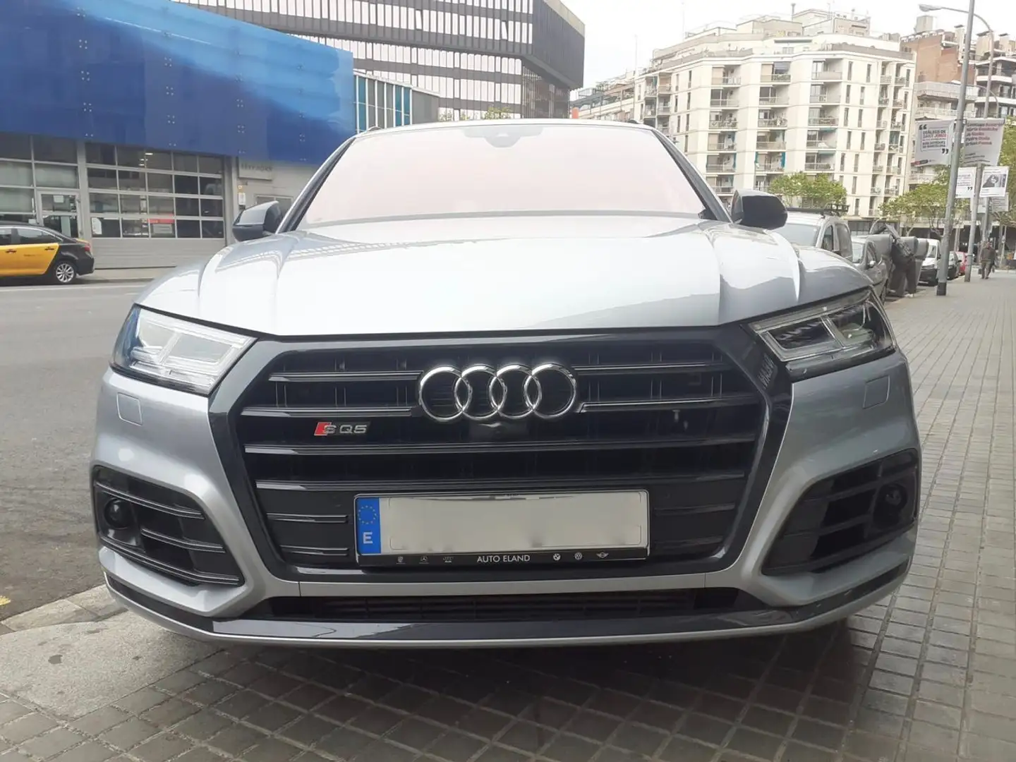 Audi SQ5 3.0 TFSI quattro tiptronic Stříbrná - 2