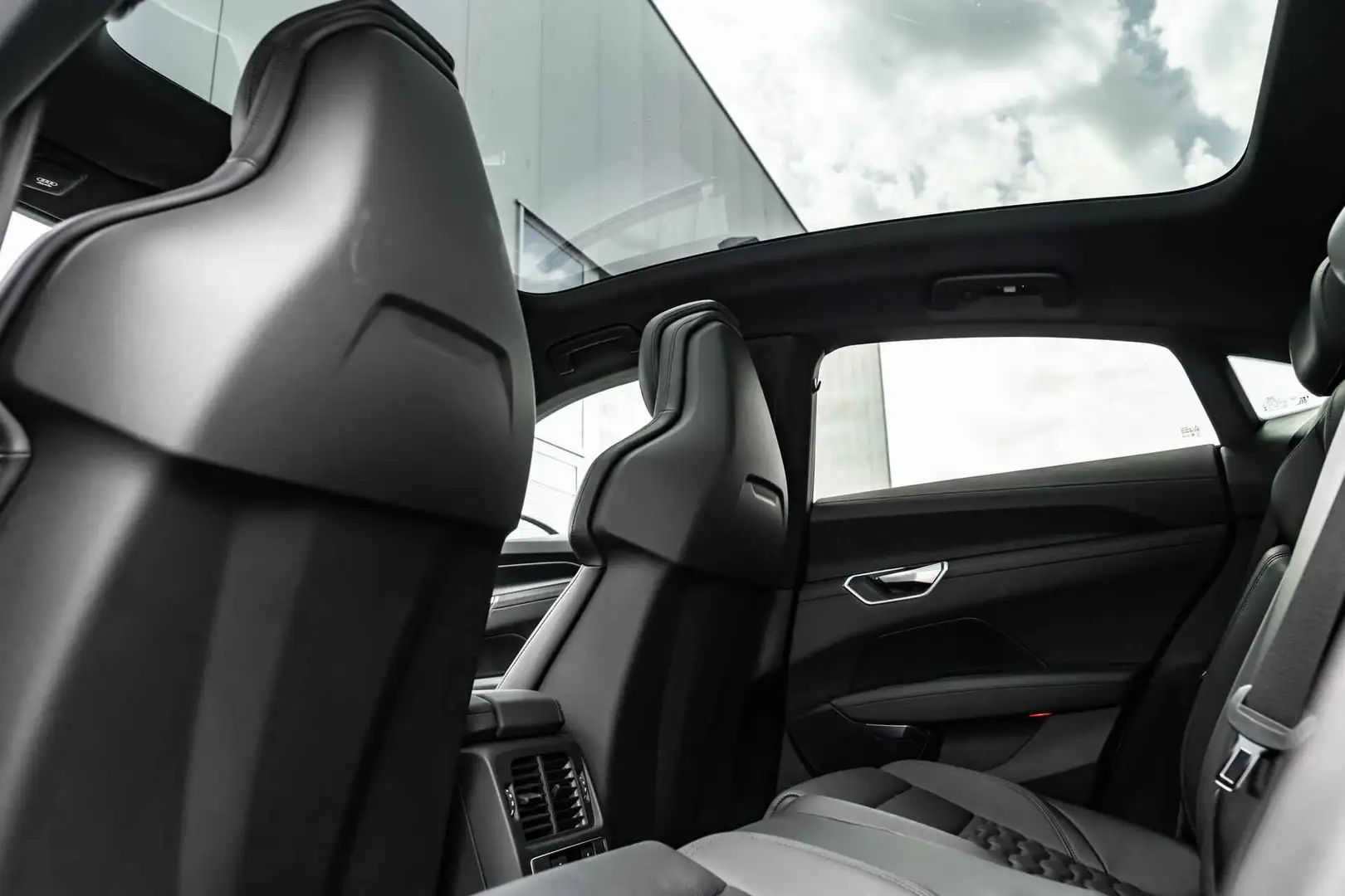 Audi e-tron GT - 2