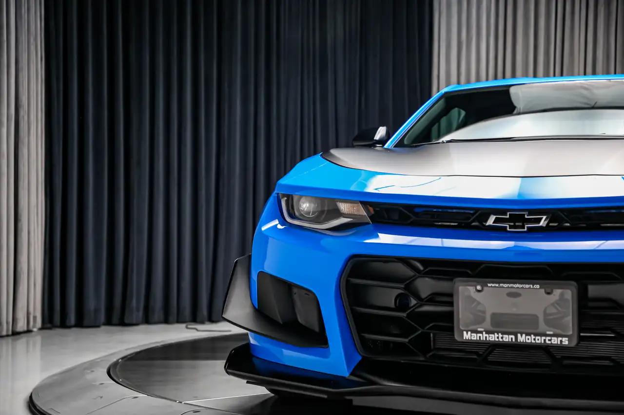 Chevrolet Camaro снимка Chevrolet Camaro