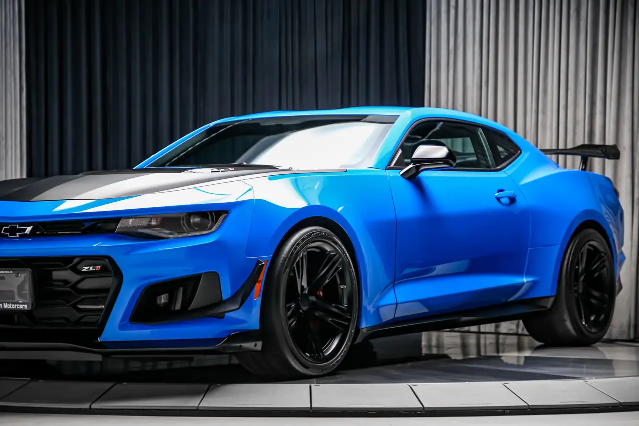 Chevrolet Camaro снимка Chevrolet Camaro
