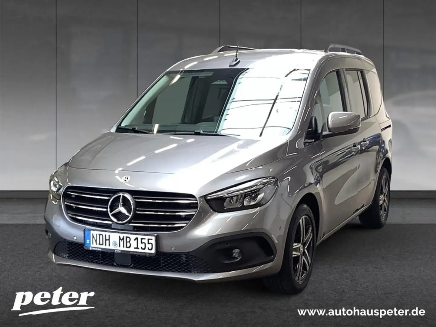 Mercedes-Benz T-Klasse T 180 d +MBUX+W-Paket+Navi+PDC+KAM+Keyl+AUT+FLA Grau - 1