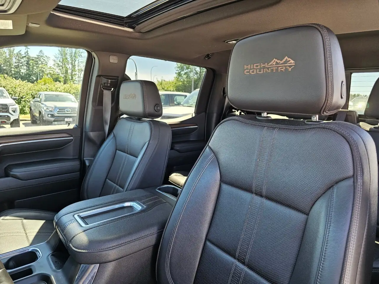 Chevrolet Silverado 1500 снимка Chevrolet Silverado 1500