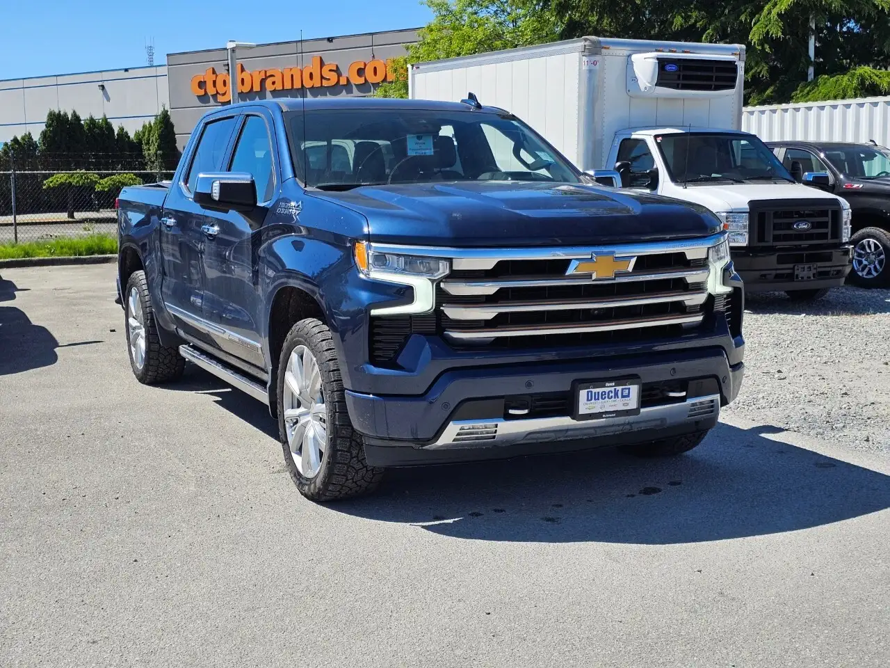 Chevrolet Silverado 1500 снимка Chevrolet Silverado 1500