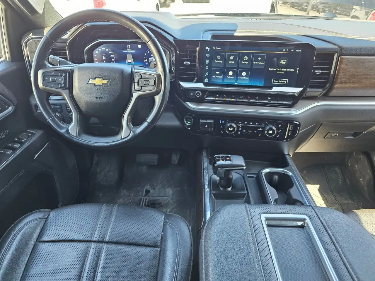Chevrolet Silverado 1500 снимка Chevrolet Silverado 1500