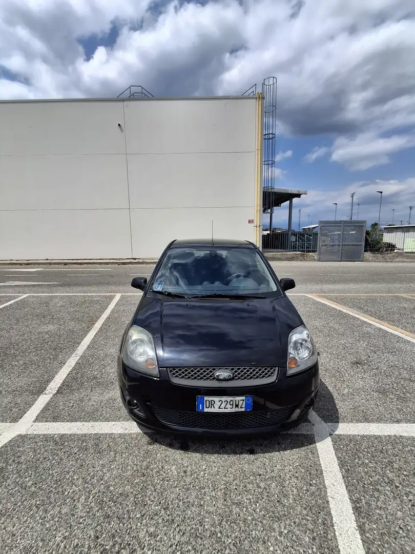 Ford Fiesta 3p 1.4 tdci Titanium - 1