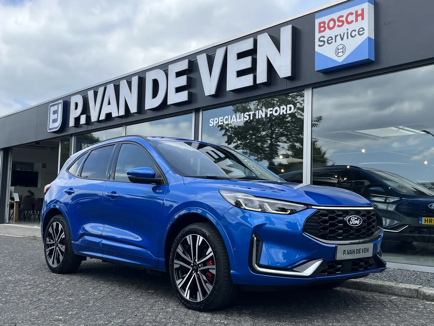 Ford Kuga 2.5 PHEV ST-Line X 243pk e-CVT Automaat | E-Trekha Blu/Azzurro - 1