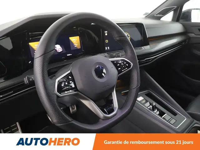 Volkswagen Golf view 11