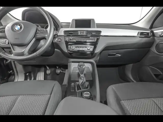 BMW X1 view 7