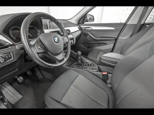 BMW X1 view 6