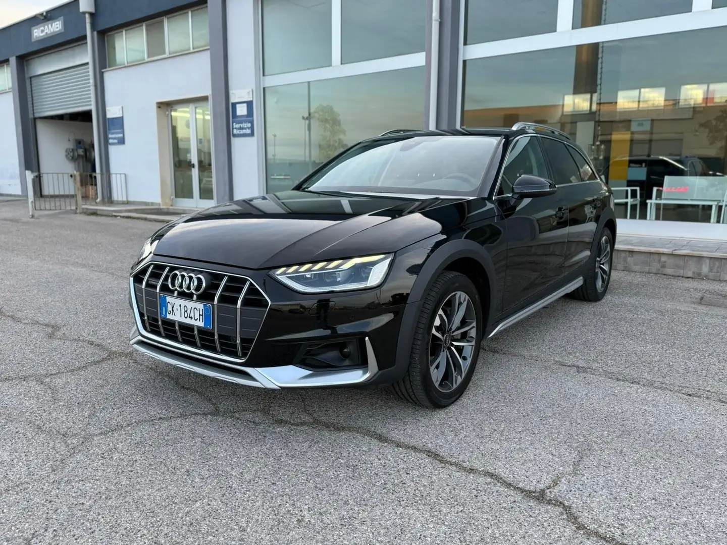 Audi A4 allroad MHEV 204 CV UNICO PROPRIETARIO Nero - 1