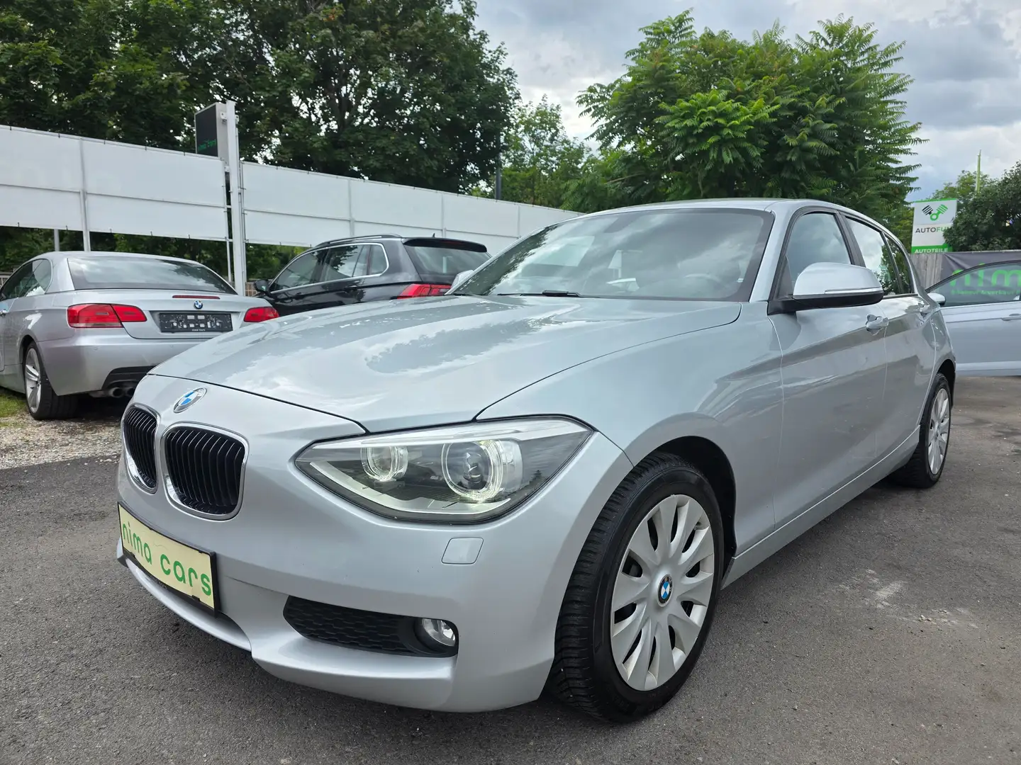 BMW 116 i Österreich-Paket Grau - 1