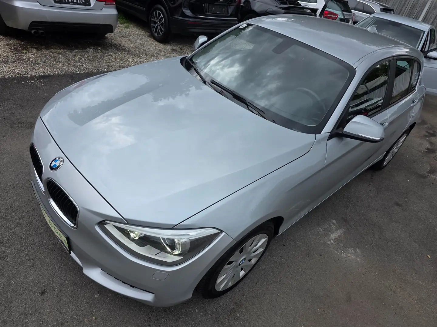 BMW 116 i Österreich-Paket Grau - 2