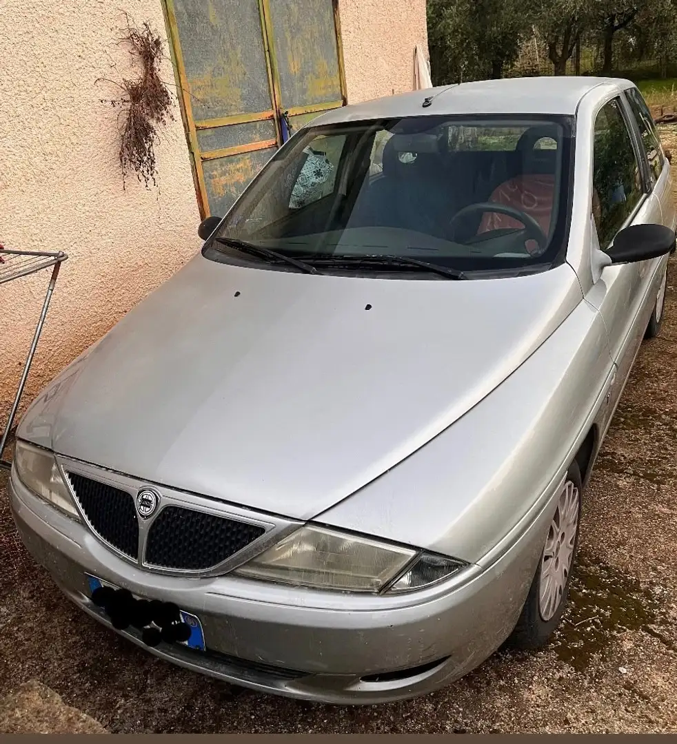 Lancia Ypsilon Y 1.2 Elefantino Blu Gris - 2