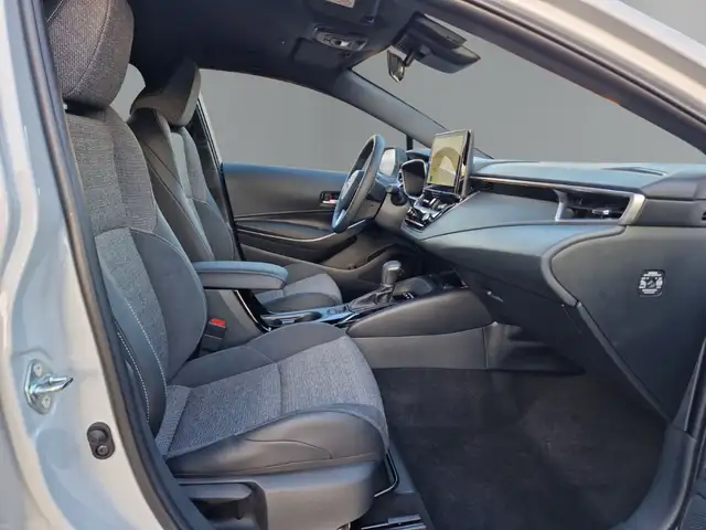 Toyota Corolla view 12