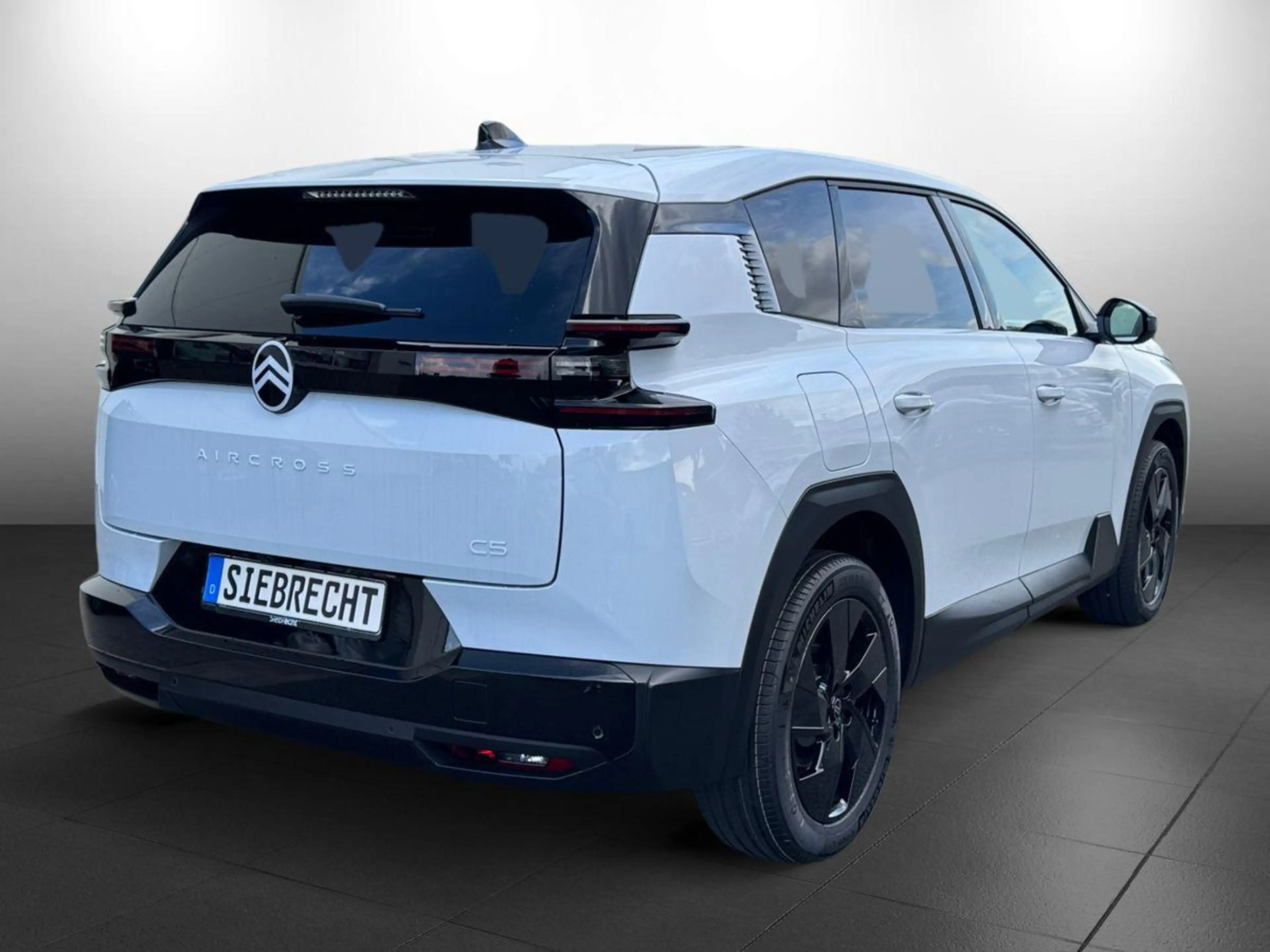 Citroen C5 Aircross 145 Hybrid MAX — photo 3