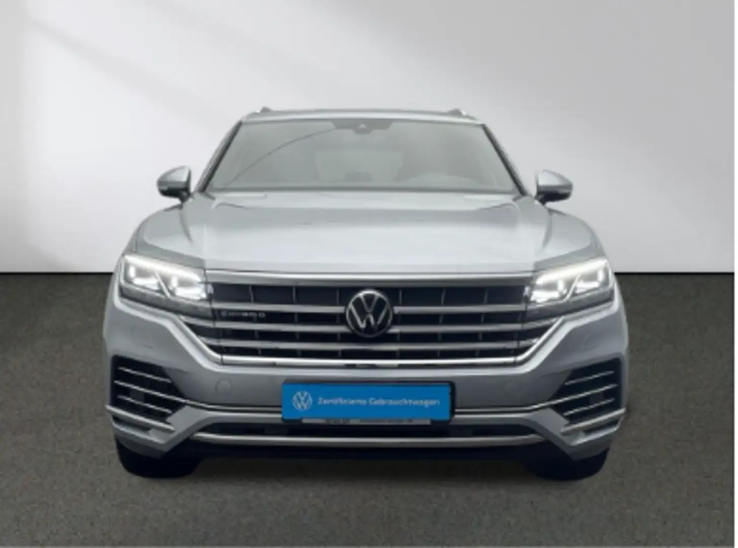 Volkswagen Touareg 3.0TSI V6 eHybrid Elegance 4Motion Tiptronic Plateado - 2