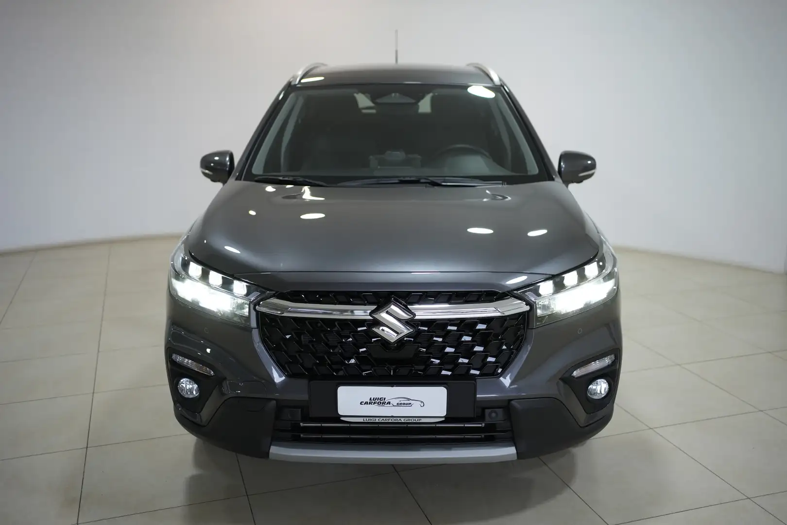 Suzuki S-Cross 1.4 Hybrid Top Grau - 2
