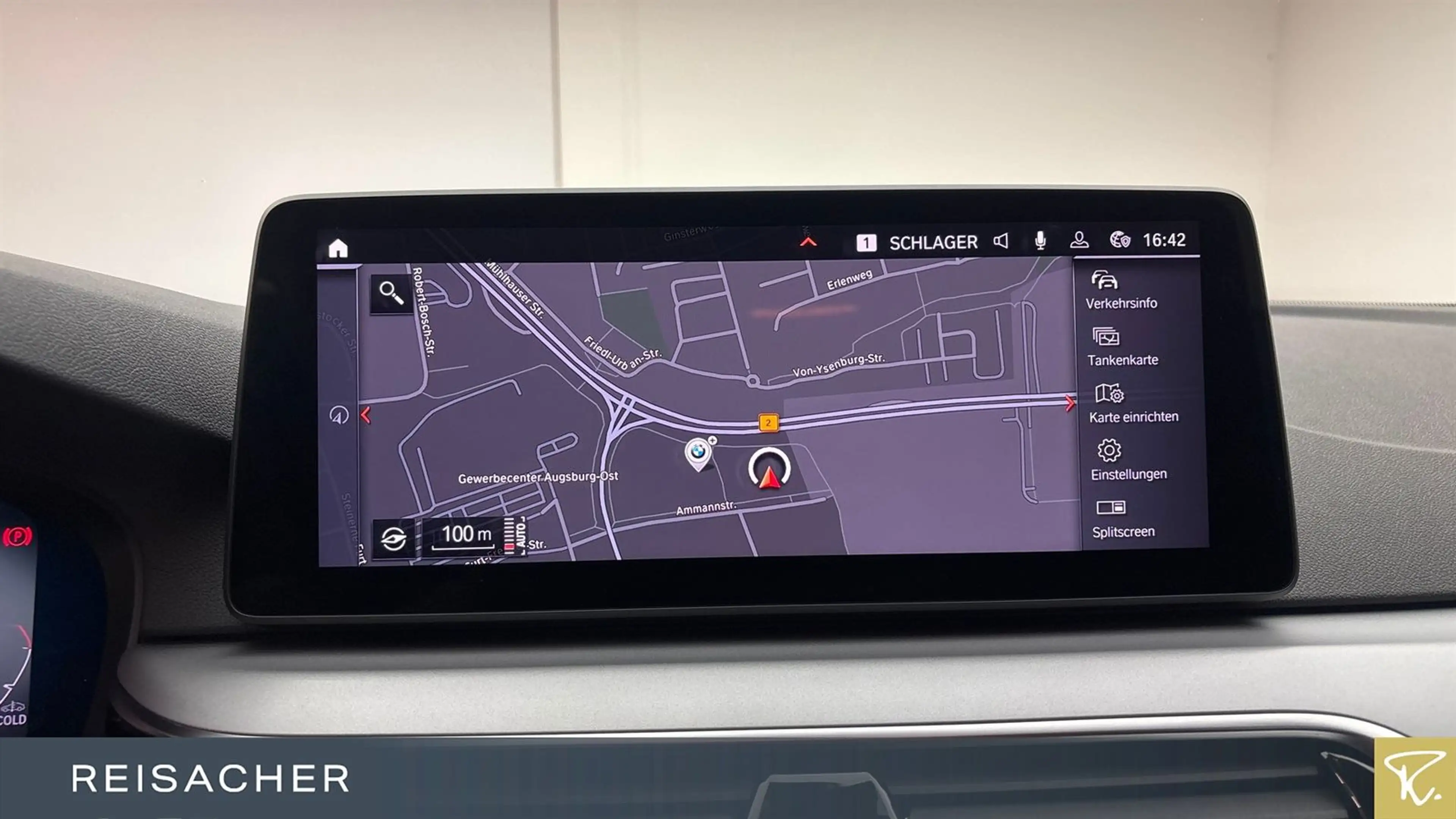 BMW 520 d A xDrive Tou LCProf,AHK,DAProf,SSV,ACC,RFK — photo 12