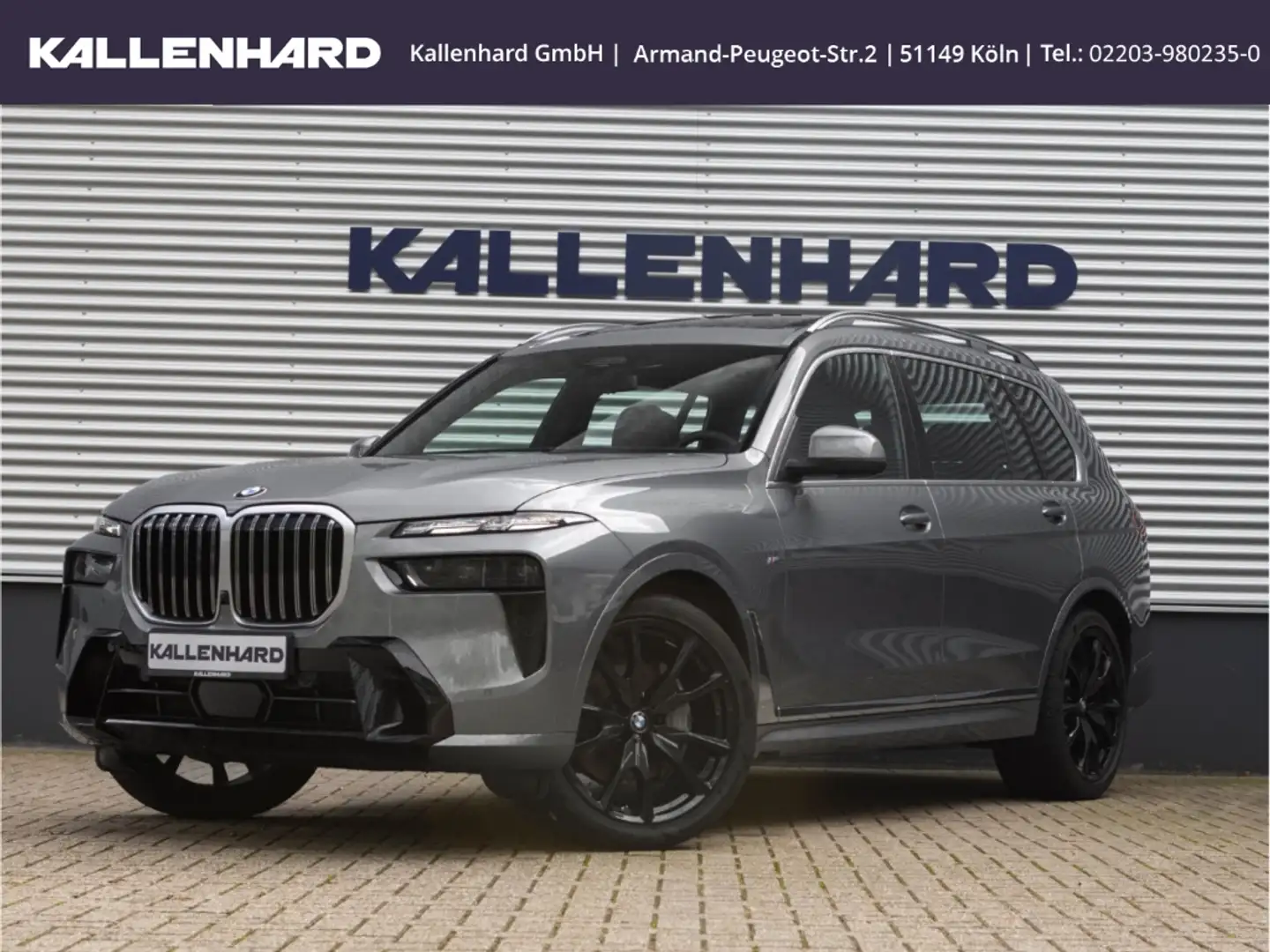 BMW X7 xDrive 40i-M-Sport-Sky-Lounge-AHK-Integral-Lenkung Grau - 2