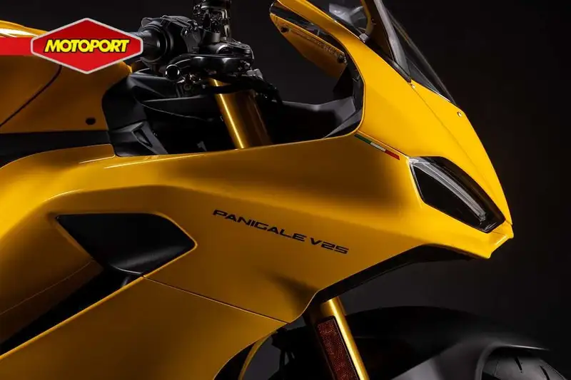 Ducati Panigale V2 - foto 2