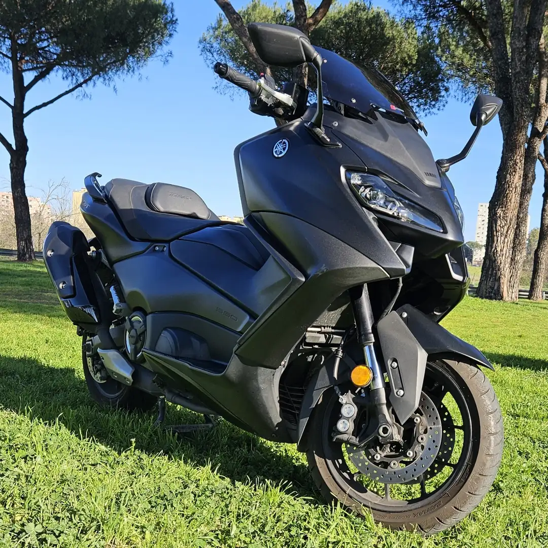Yamaha TMAX 560 Nero - 2