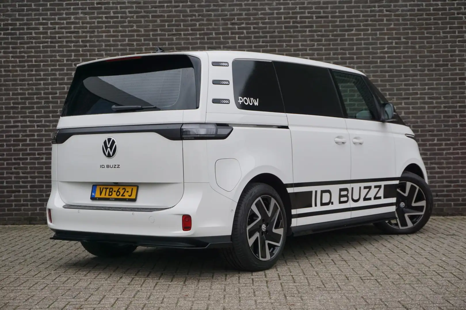 Volkswagen ID. Buzz Cargo L1H1 77 kWh 204pk | Black Style | LED Matrix | Tre Biały - 2