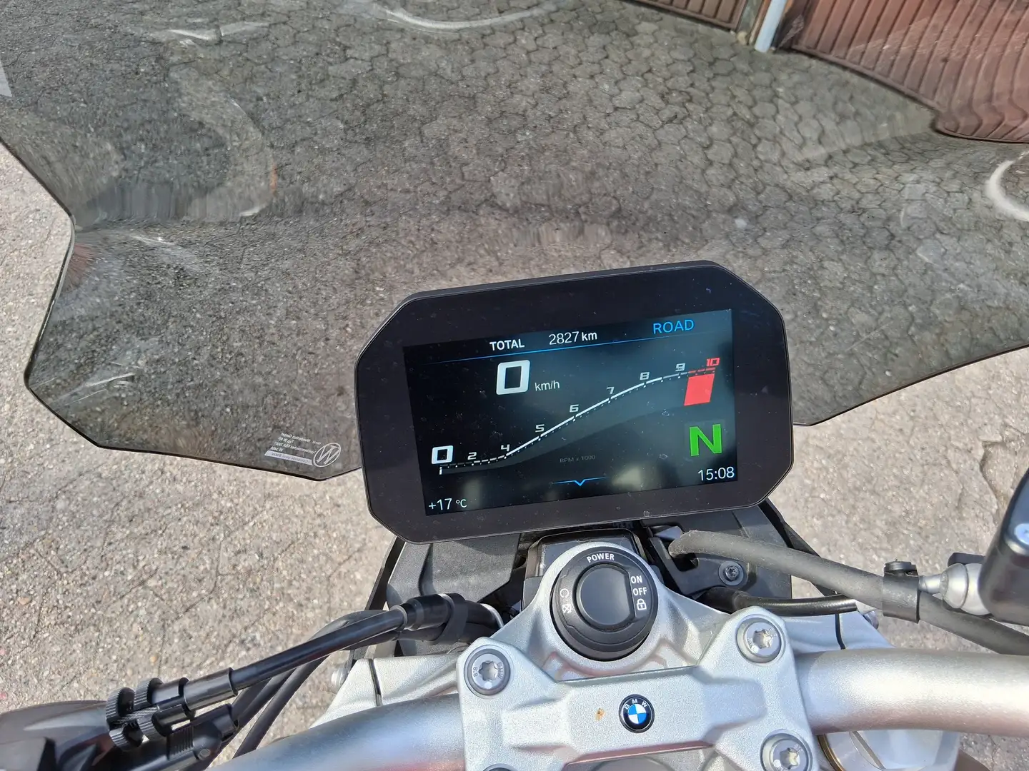 BMW F 900 R Красный - 2