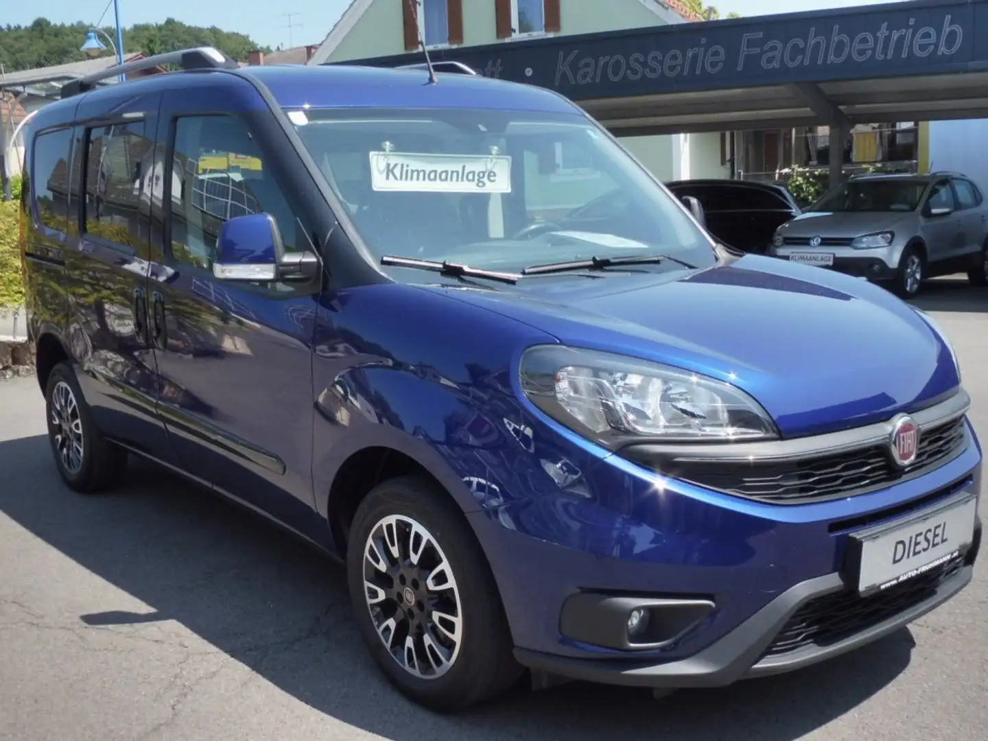 Fiat Doblo Cargo L1H1 1,6 MultiJet 120 Lounge Синий - 2
