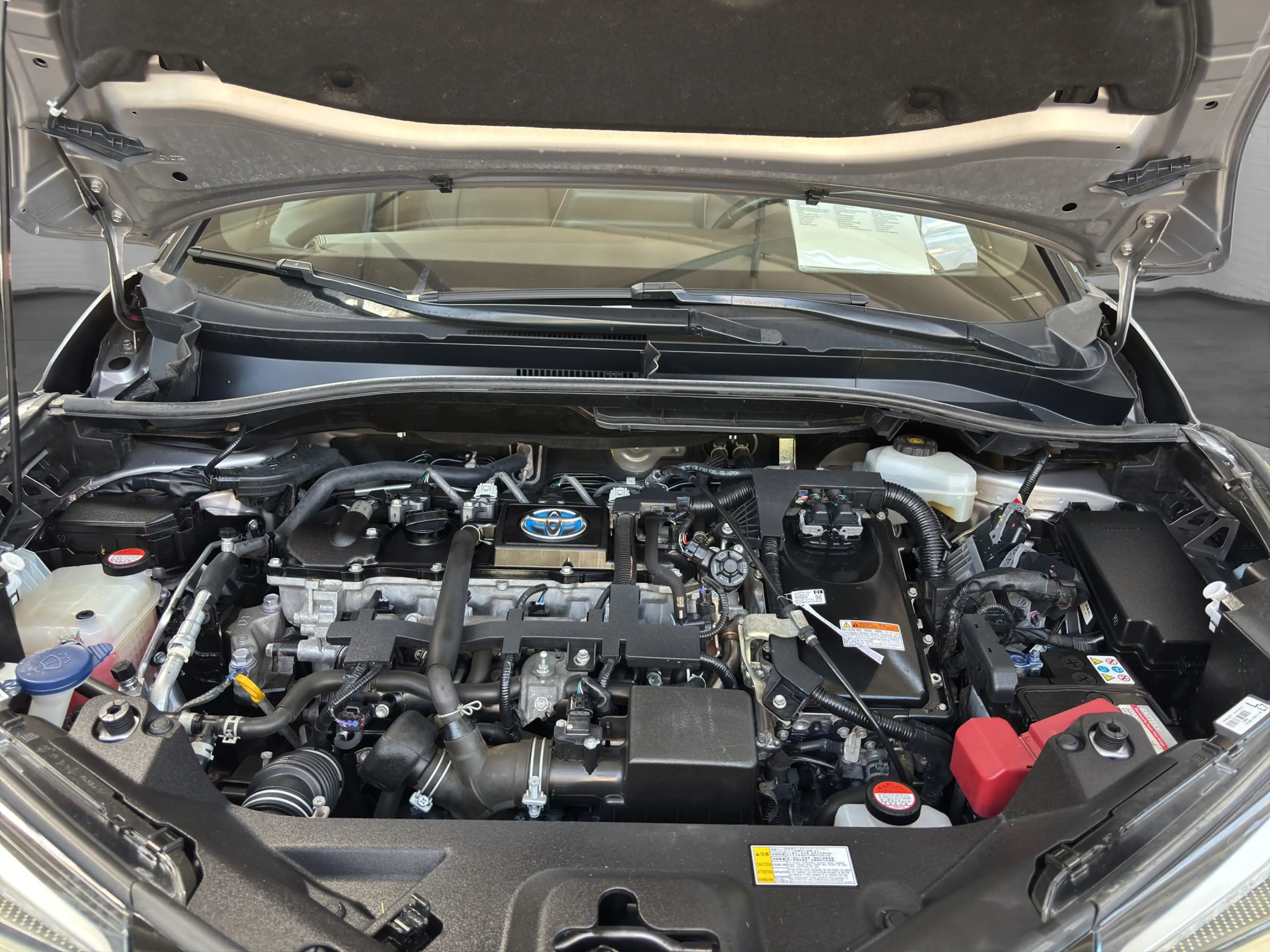 Toyota C-HR C-HR 1,8 HSD C-HIC — photo 19