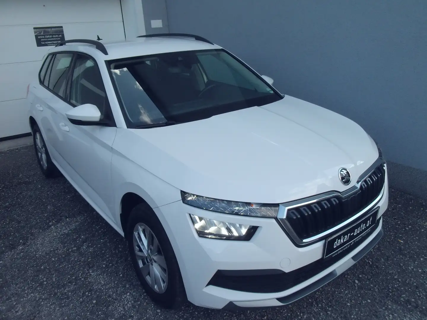 Skoda Kamiq Ambition NAVI, VIRTUAL C, TEMP, ALU 16", DAB+, TEL Weiß - 1