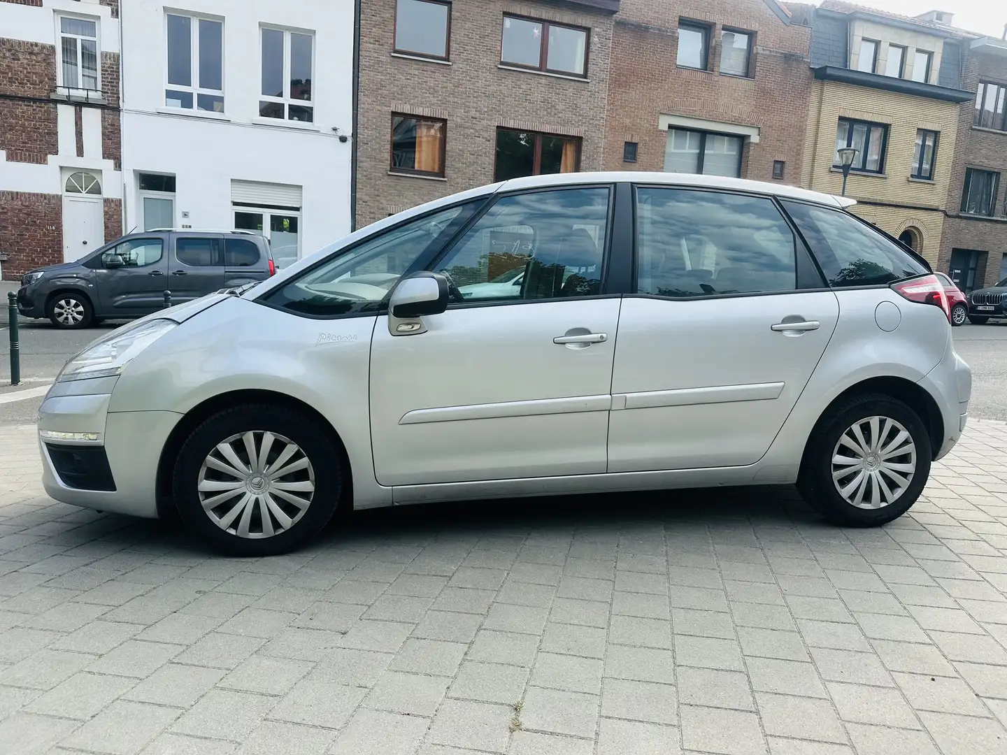 Citroen C4 Picasso 1.6i Seduction - 2