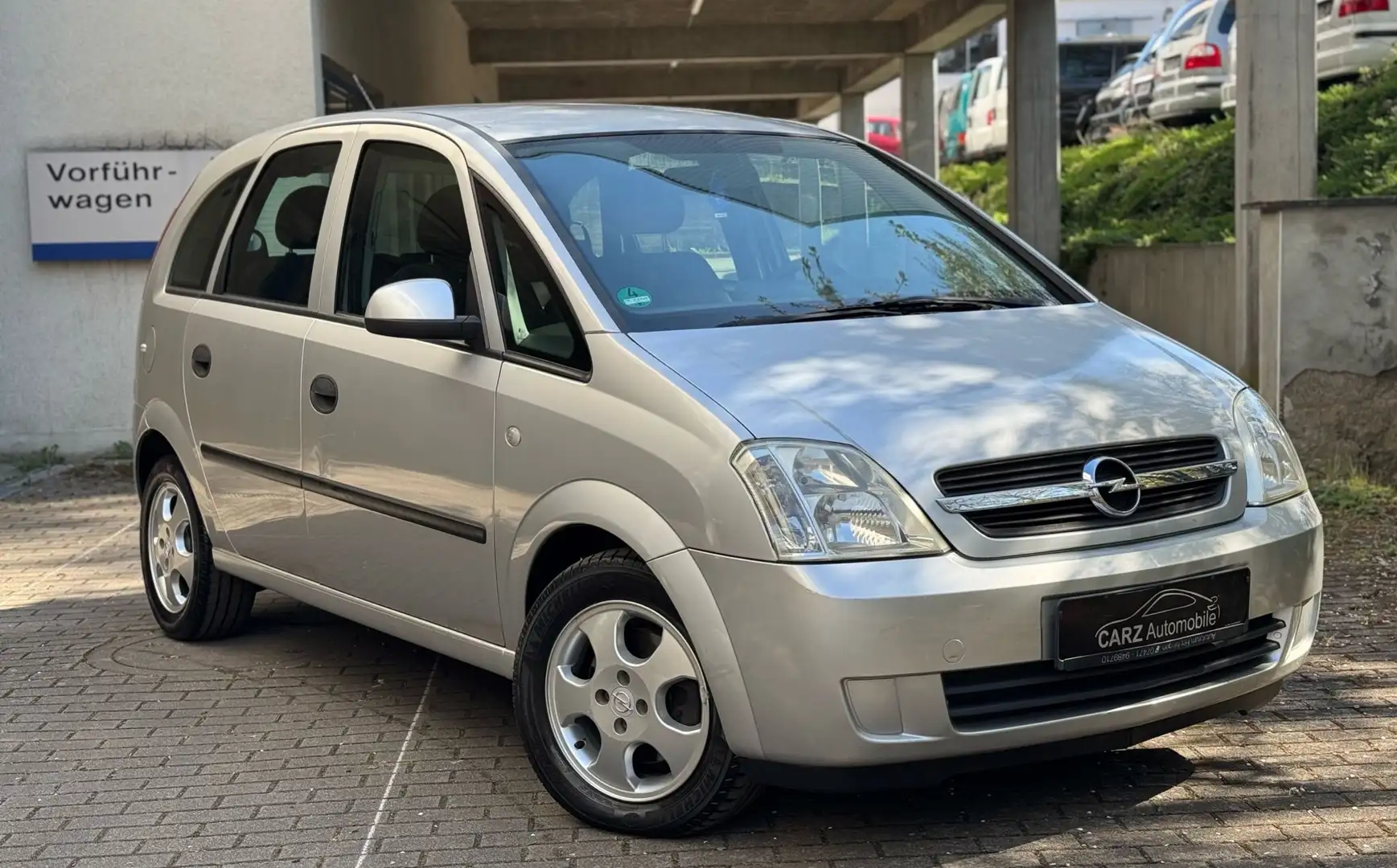 Opel Meriva 1.6 16V ** Tüv  Neu ** Silber - 2