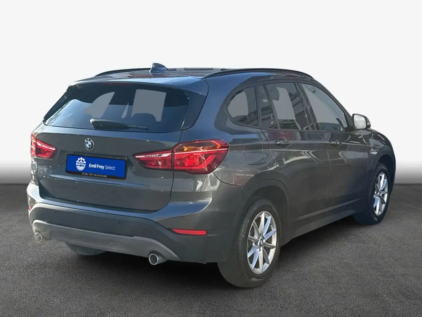 BMW X1 xDrive25i Aut. Adv., Panoramadach, LED Grau - 2