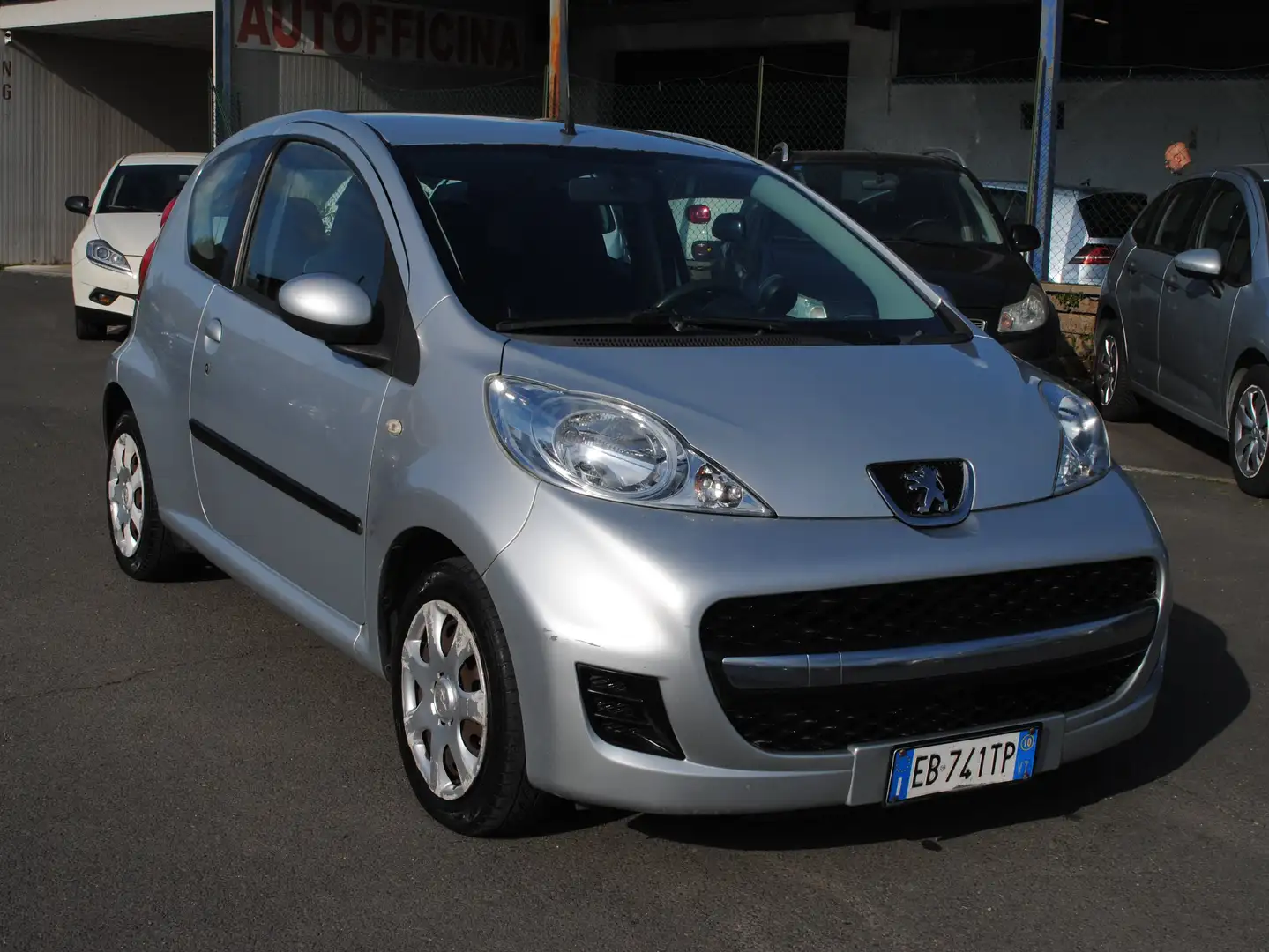 Peugeot 107 107 1.0 12v Allure (sweet years) 3p FL Grigio - 2