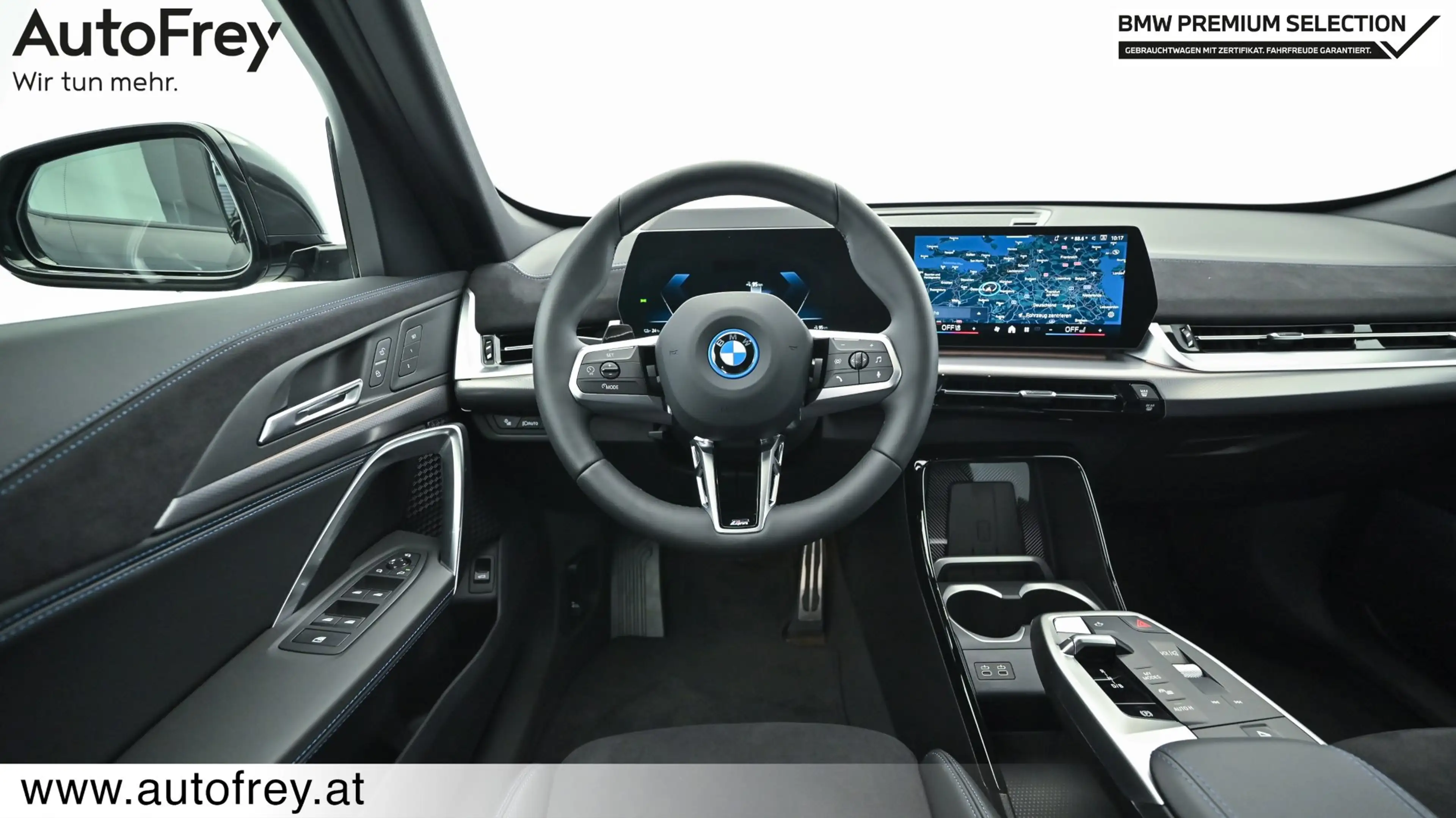 BMW iX1 xDrive30 — photo 11