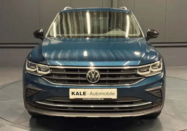 Volkswagen Tiguan view 10