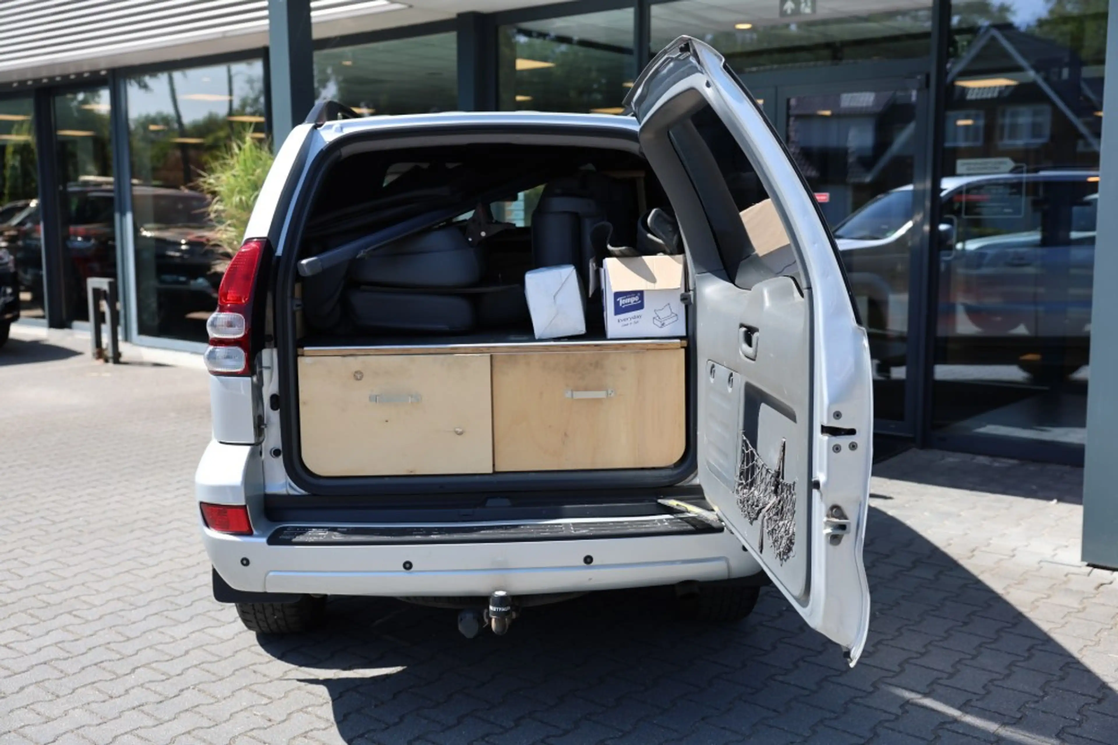 Toyota Land Cruiser 3.0 D-4D 5DRS SX A/T VAN MARGE — photo 6