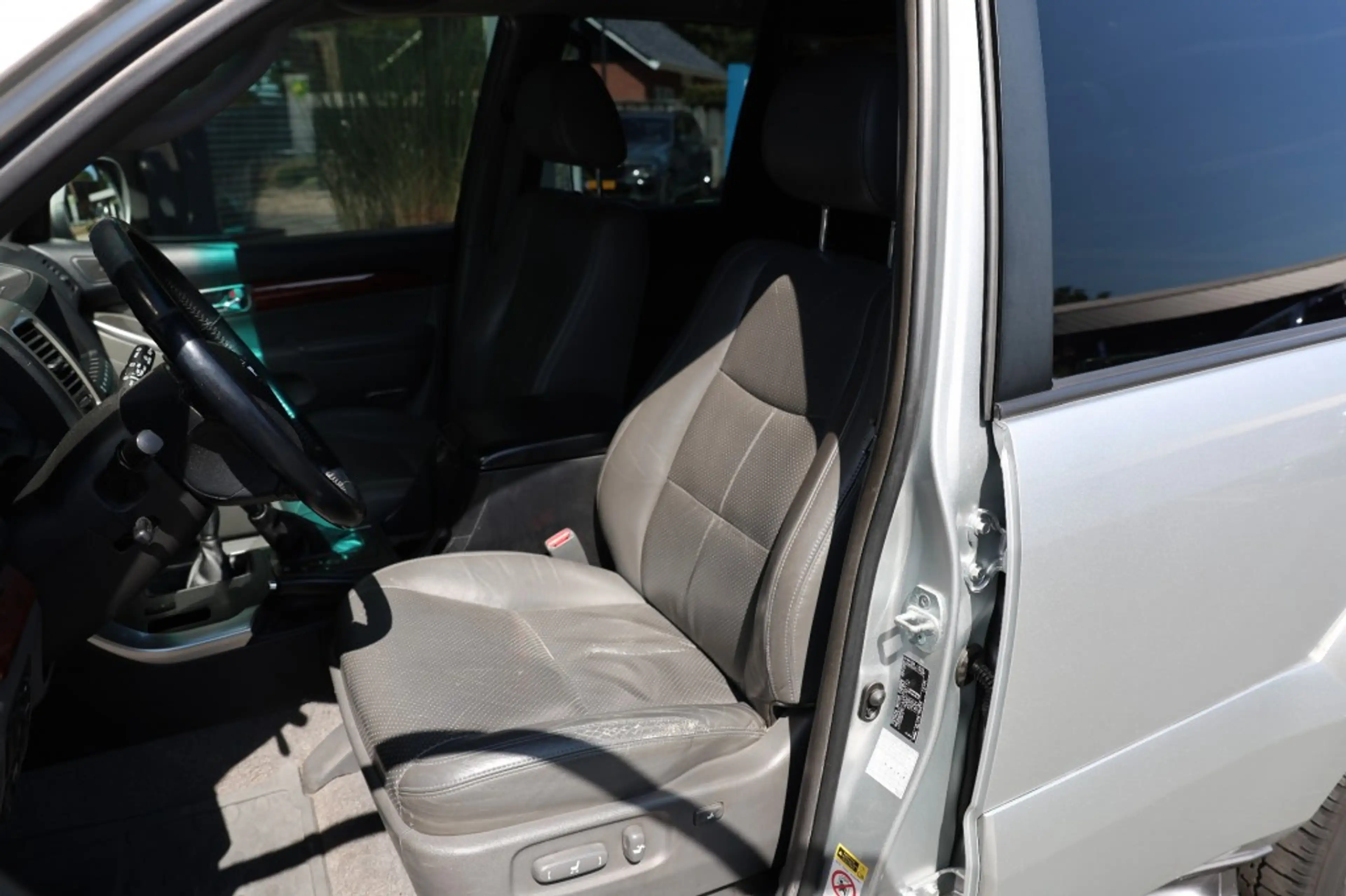 Toyota Land Cruiser 3.0 D-4D 5DRS SX A/T VAN MARGE — photo 7