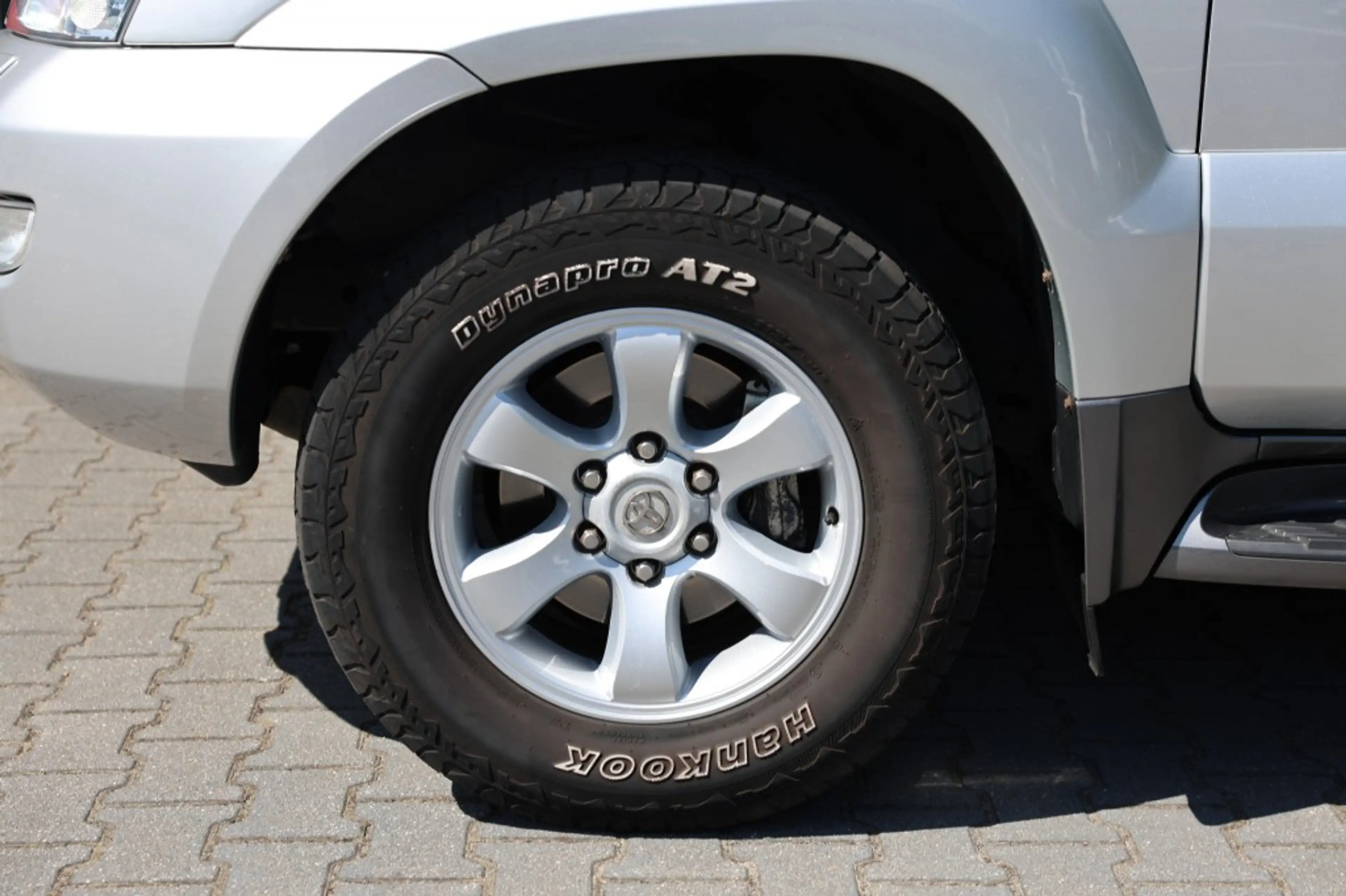 Toyota Land Cruiser 3.0 D-4D 5DRS SX A/T VAN MARGE — photo 3
