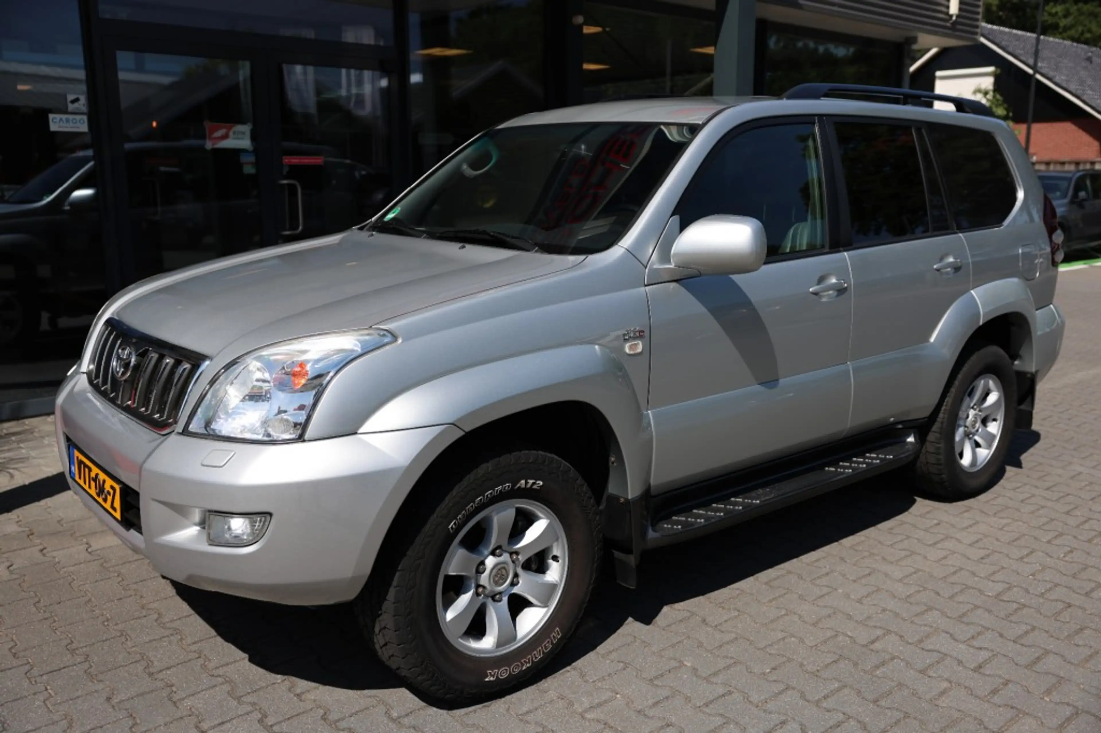 Toyota Land Cruiser 3.0 D-4D 5DRS SX A/T VAN MARGE — photo 24