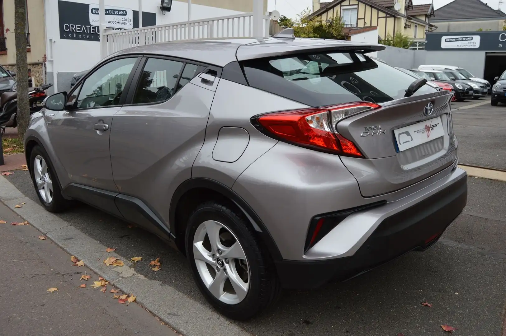 Toyota Dyna 122H DYNAMIC BUSINESS 2WD E-CVT RC18 Gris - 2