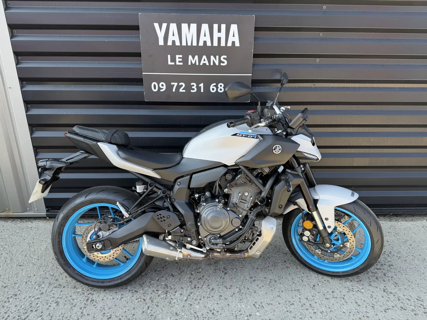 Yamaha MT-07 Gri - 1