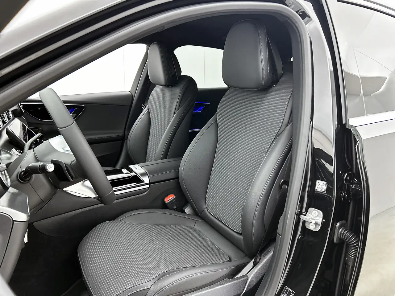 Mercedes-Benz C-Class 2026