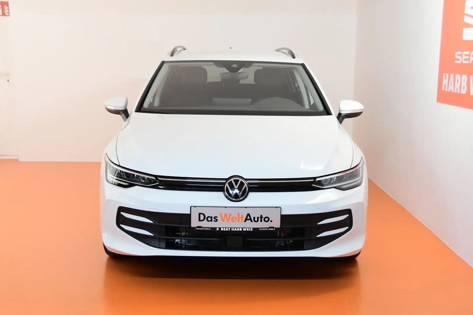 Volkswagen Golf Variant Life TDI BRIDGING Wit - 2